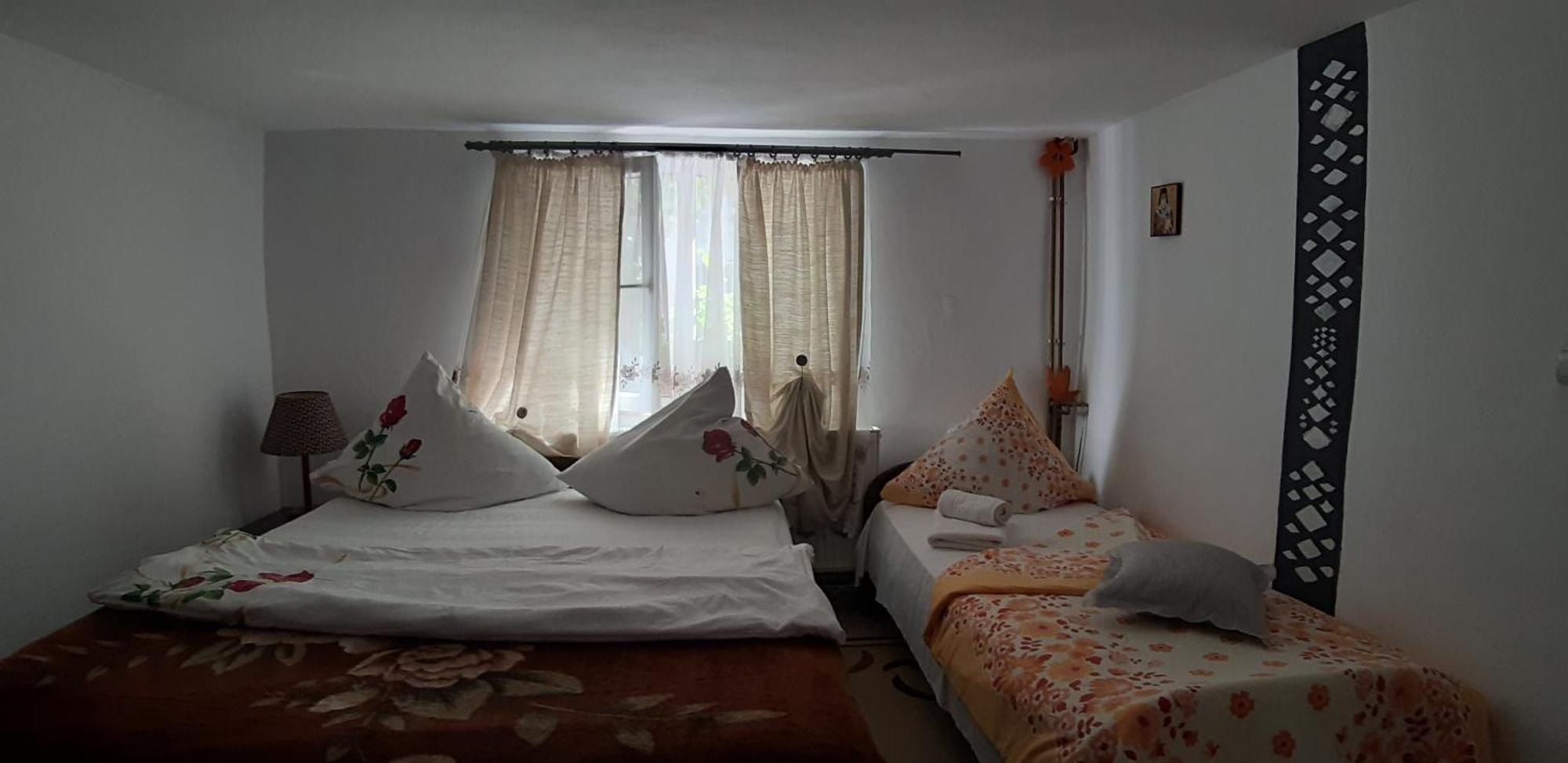 Pensiunea Casa Godja Valeni  Номер фото